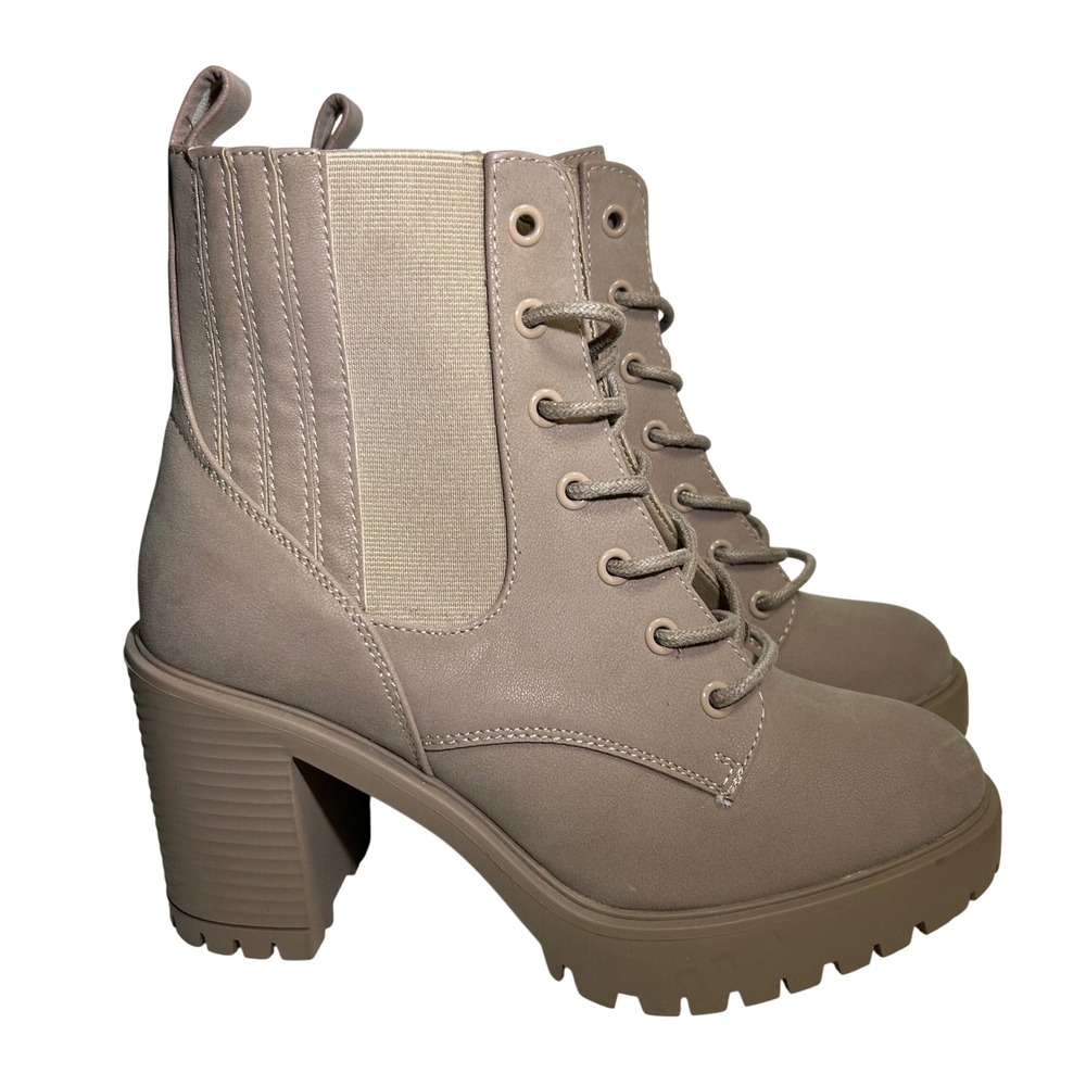 MIA Avni Women Tan Lace Up‎ Lug Sole Chunky Block Heel Combat Boots Size 8M